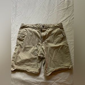 GAP men’s 10” khakis